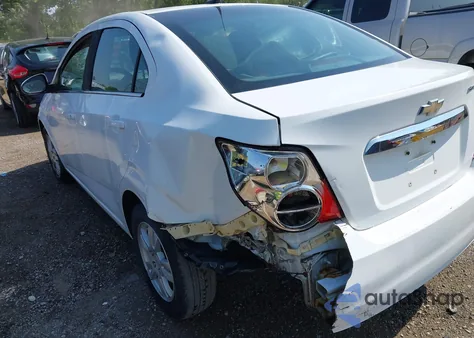 2013 Chevrolet Sonic Lt Auto z USA, uszkodzony, nr VIN 1G1JC5SH2D4241528